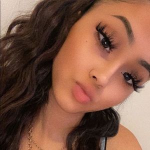 Meet your Posher, Kae